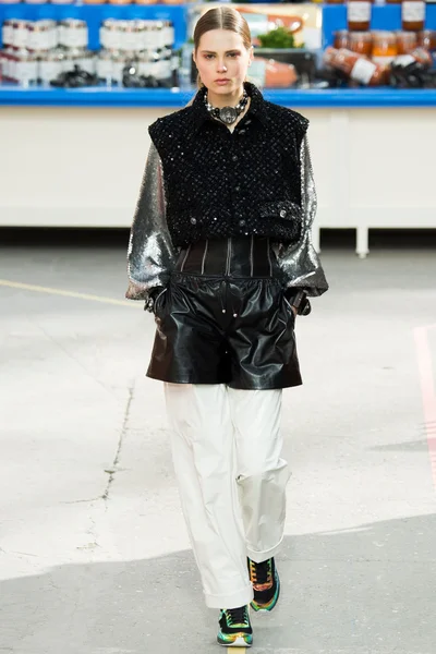 Look 56